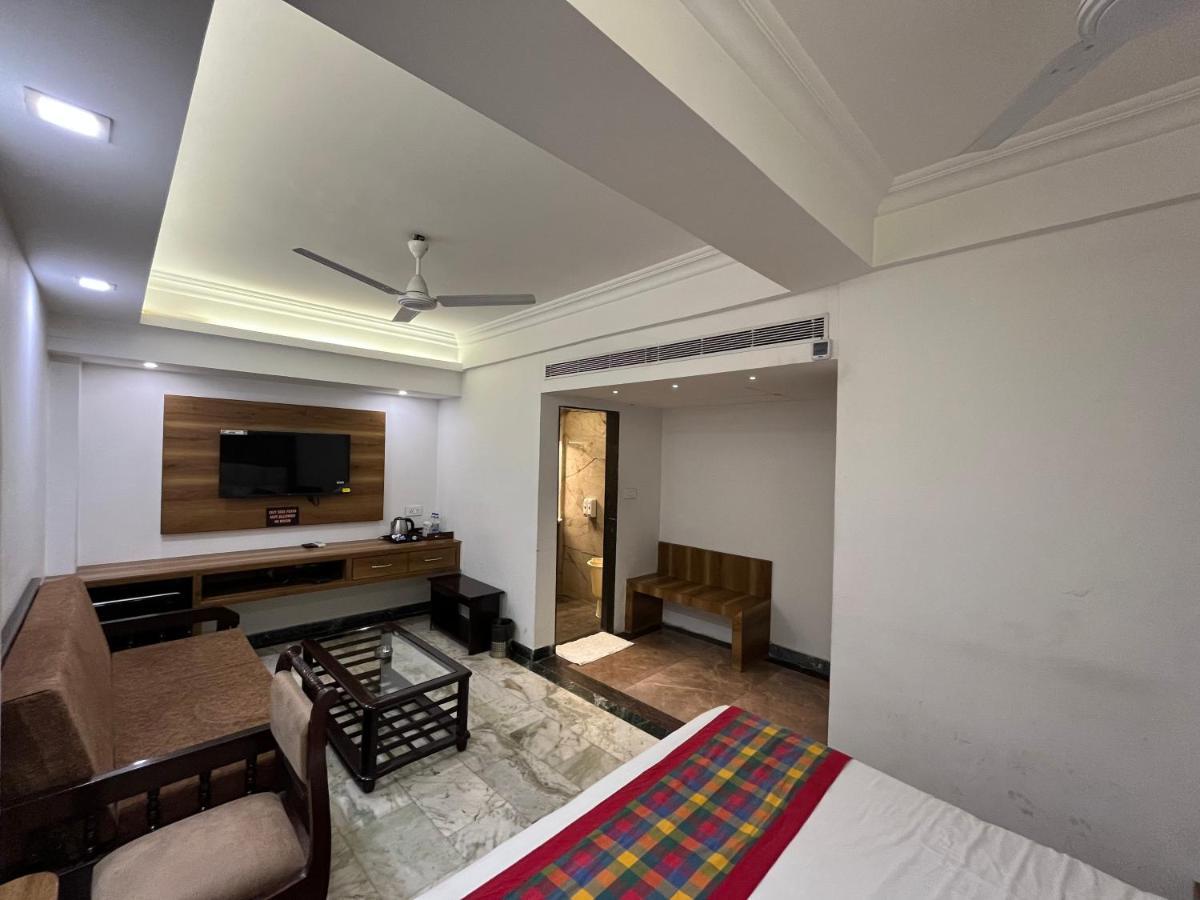 Hotel Moti Palace Agra  Zewnętrze zdjęcie