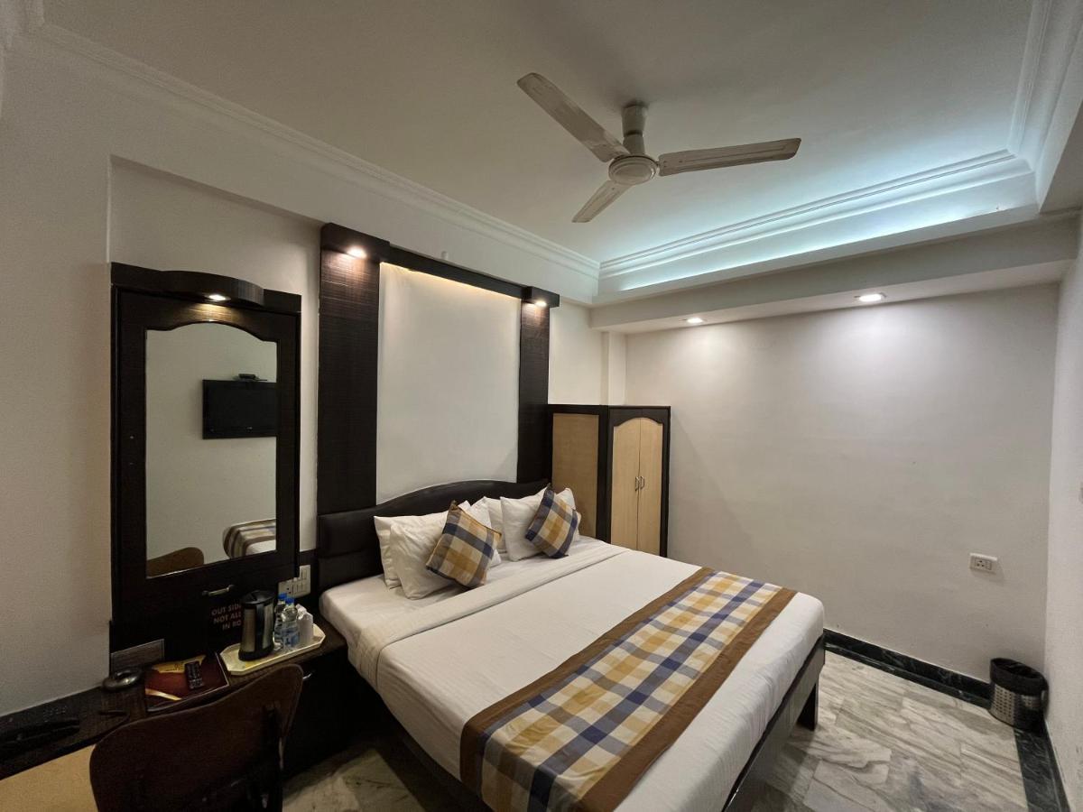 Hotel Moti Palace Agra  Zewnętrze zdjęcie
