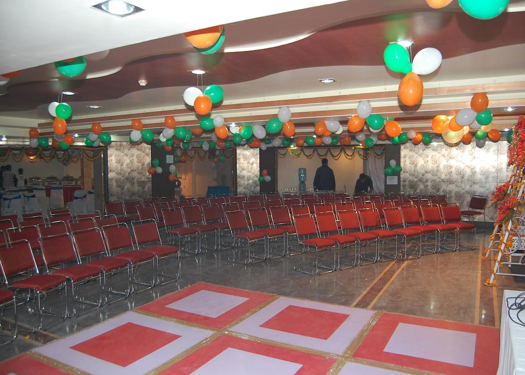 Hotel Moti Palace Agra  Zewnętrze zdjęcie