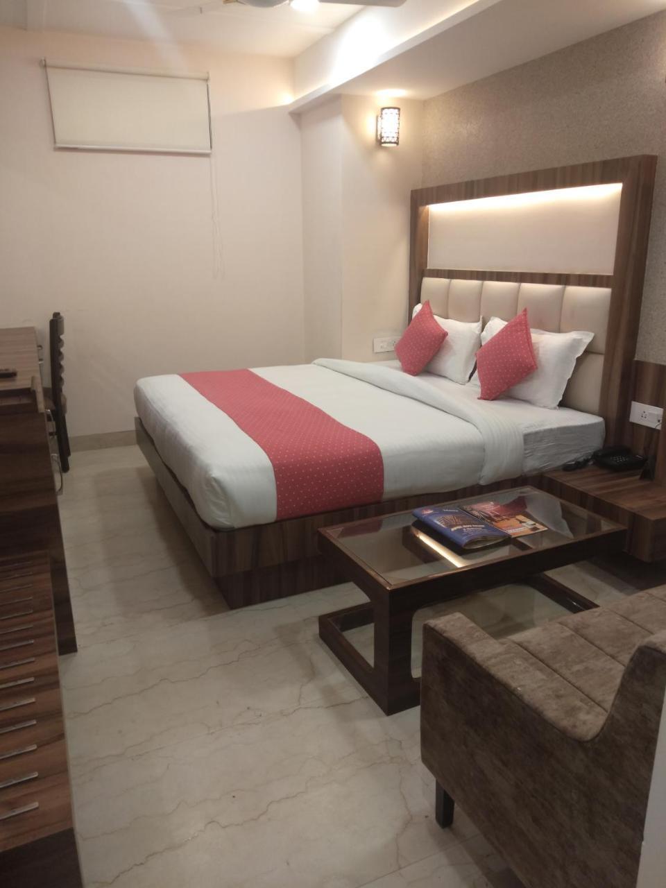 Hotel Moti Palace Agra  Zewnętrze zdjęcie