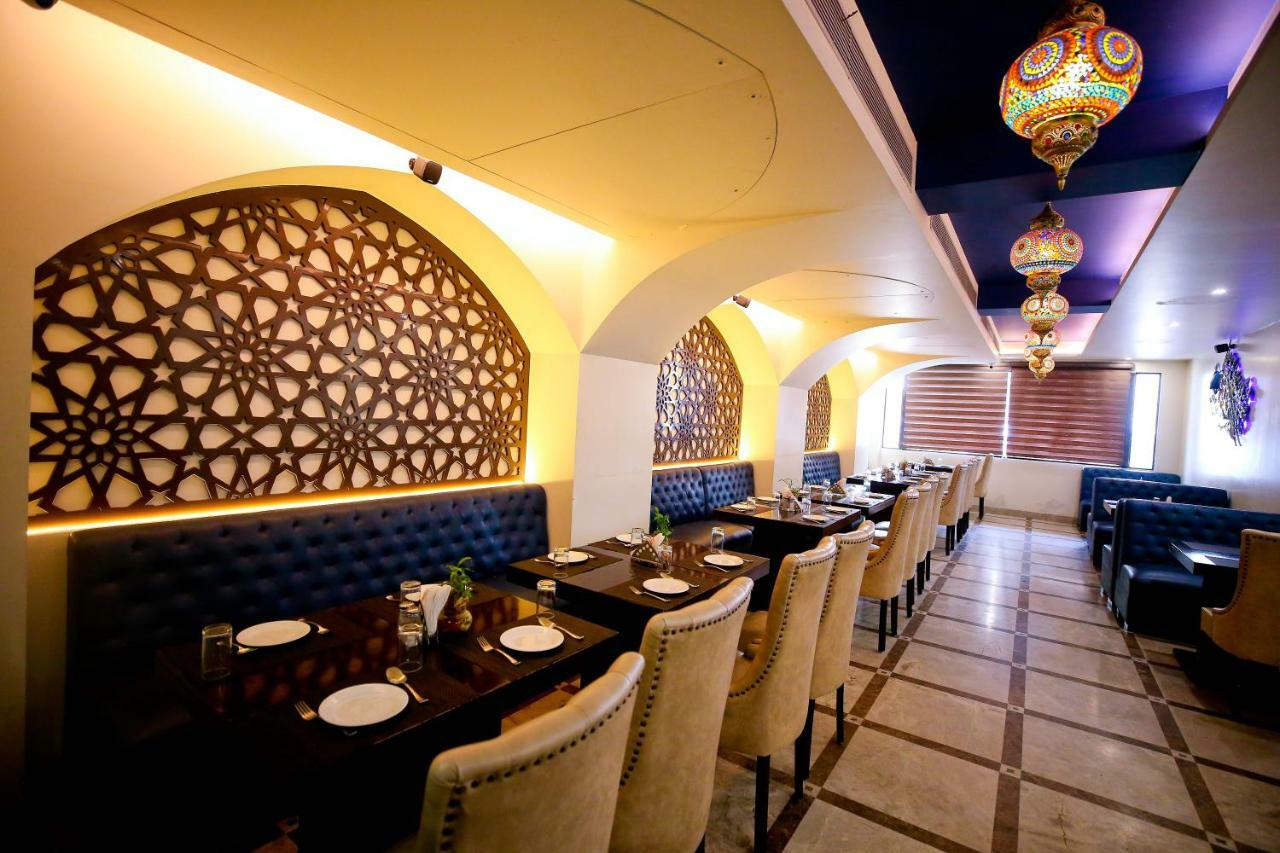 Hotel Moti Palace Agra  Zewnętrze zdjęcie