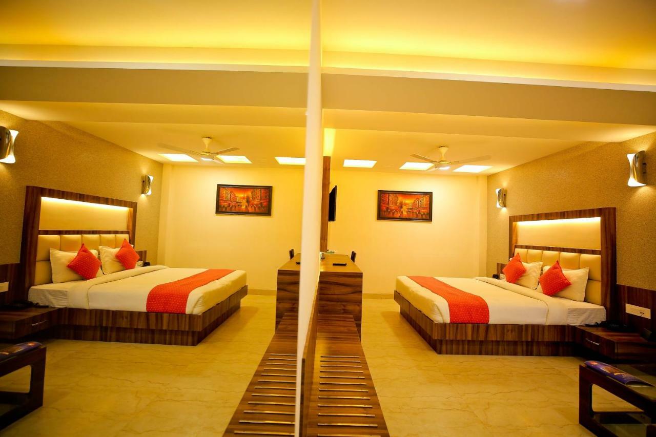 Hotel Moti Palace Agra  Zewnętrze zdjęcie